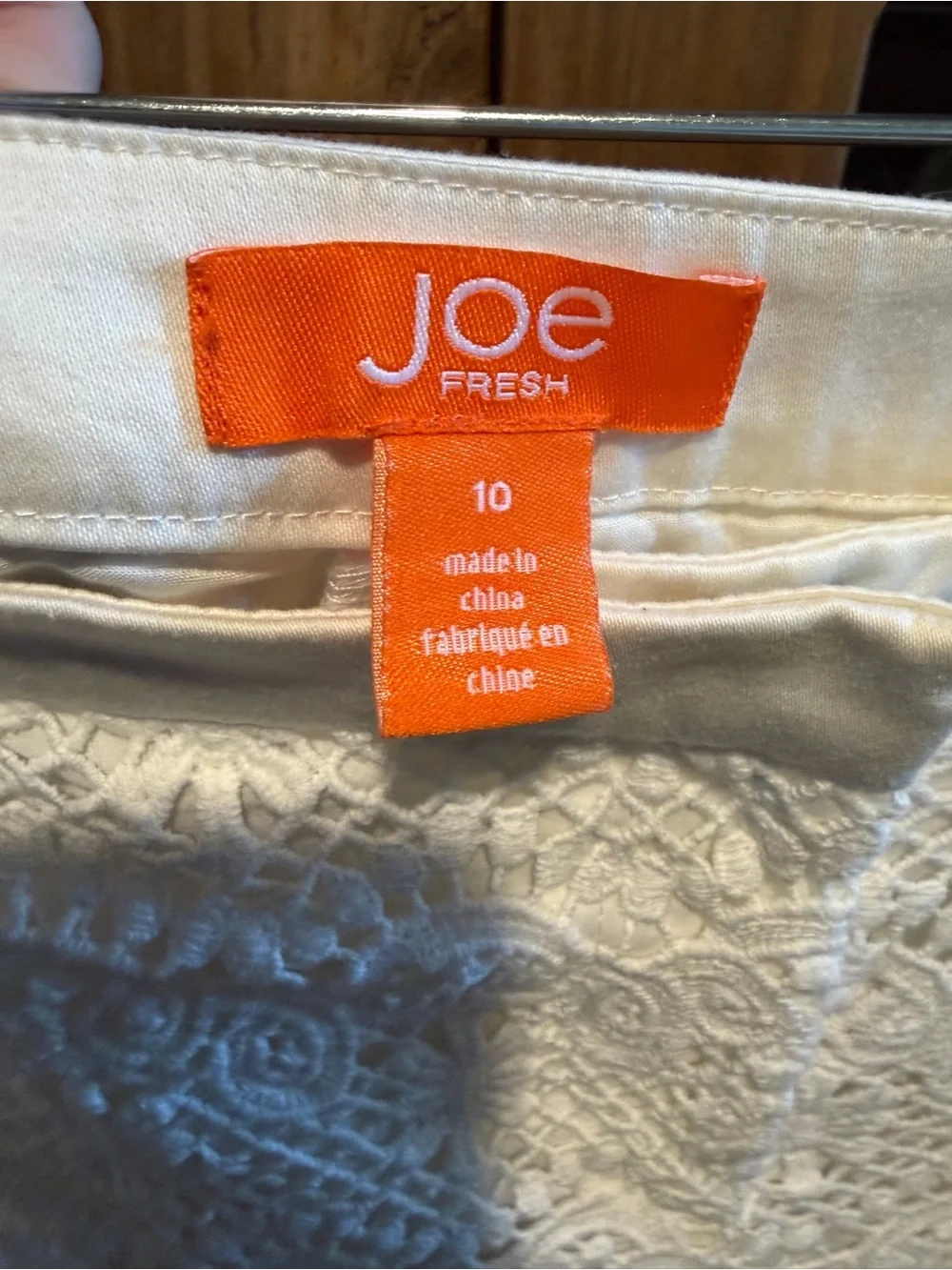 Joe Fresh Women's White Lace Crochet Shorts Size 10 - Picture 2 of 5